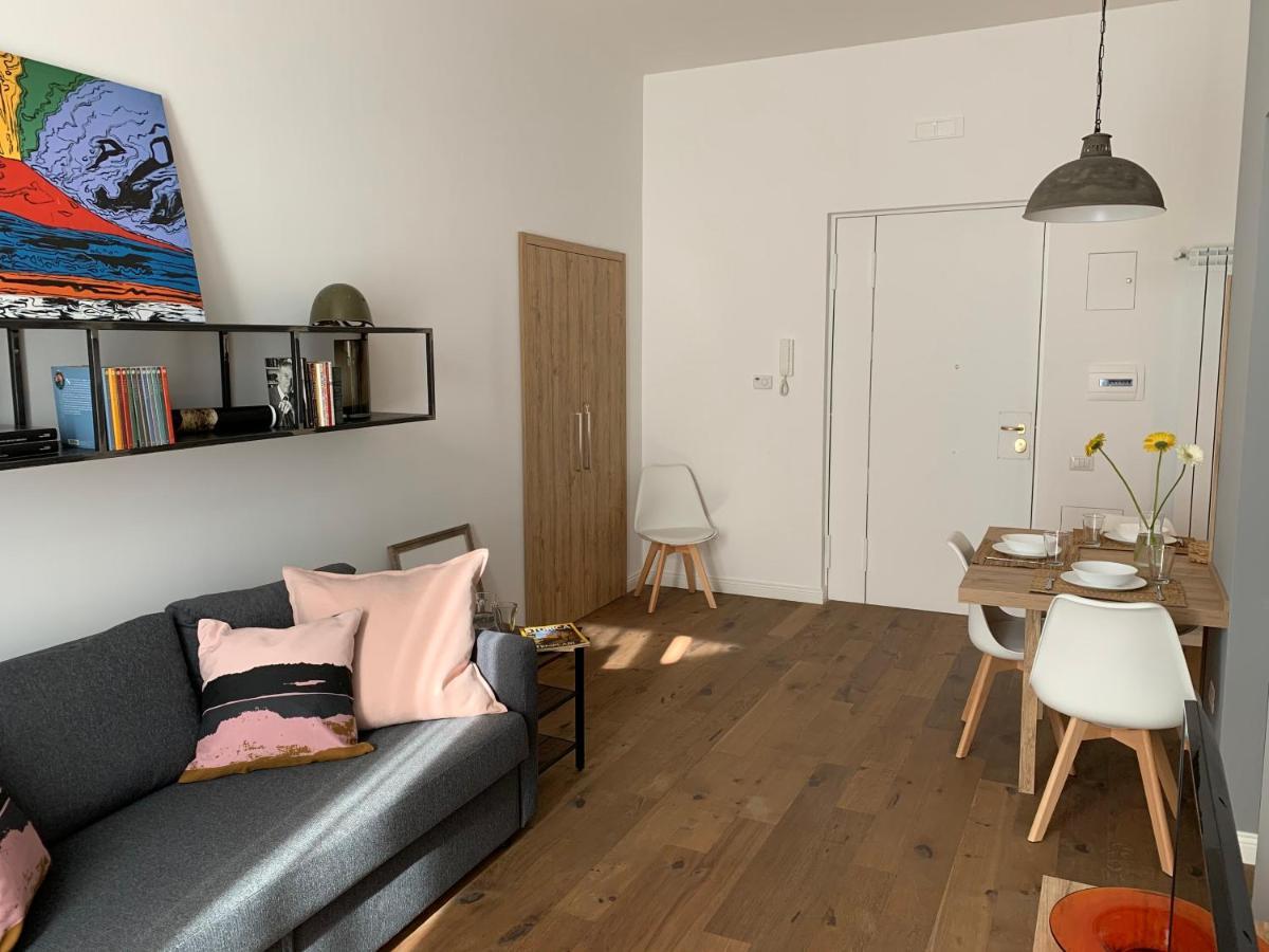 The Quality Apartment Napoli Εξωτερικό φωτογραφία